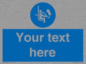 Custom Mandatory: Open safety bar of chairlift